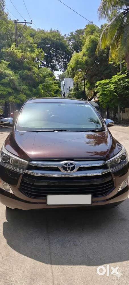 Toyota Innova Crysta 2017