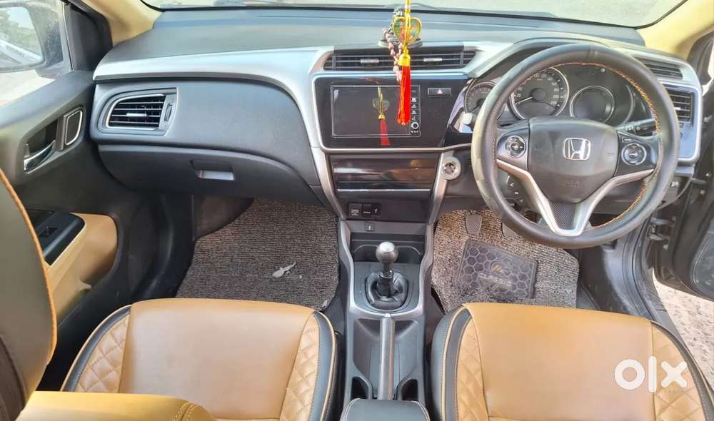 Honda City 1.5 V 4th Gen I-vtec Mt, 2017, Petrol