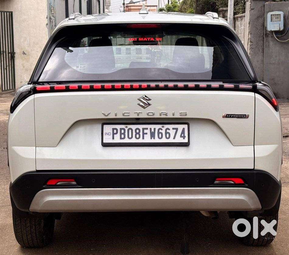 Maruti Suzuki Victoris, 2023, Petrol