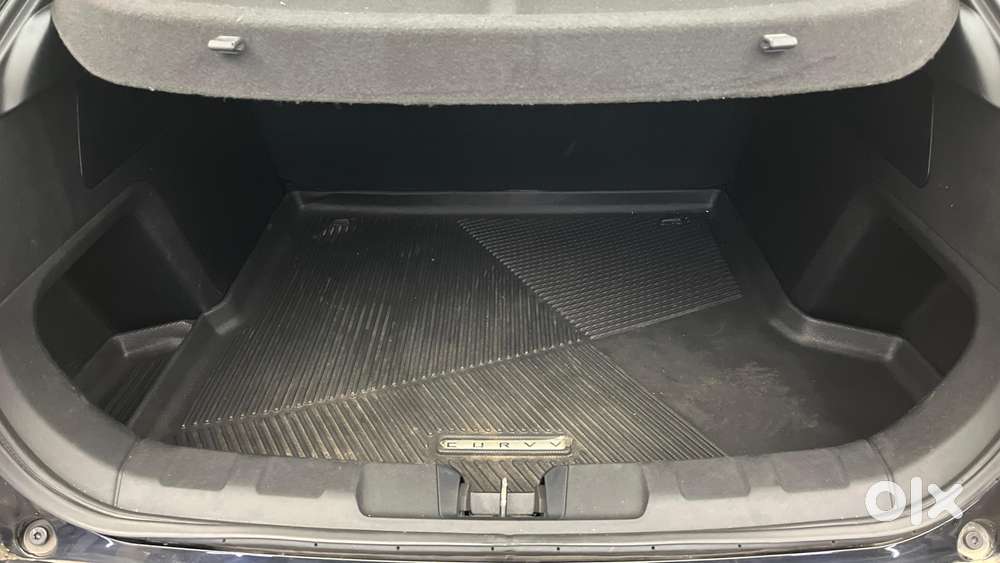 Tata Curvv Pure Plus 1.2 Revotron Petrol 7dca, 2025, Petrol