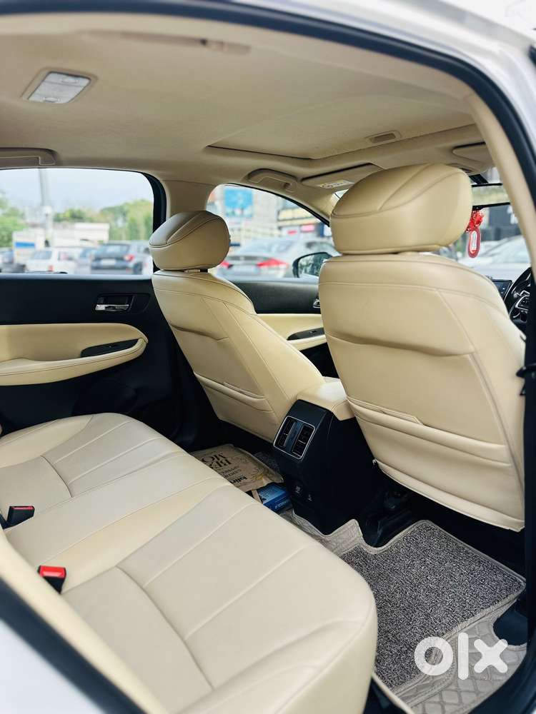 Honda City Zx Petrol Cvt, 2022, Petrol