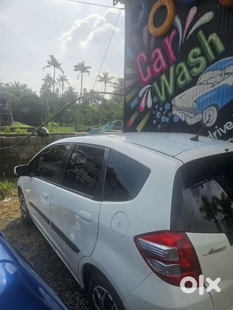 Honda Jazz 2009 Petrol Well Maintained