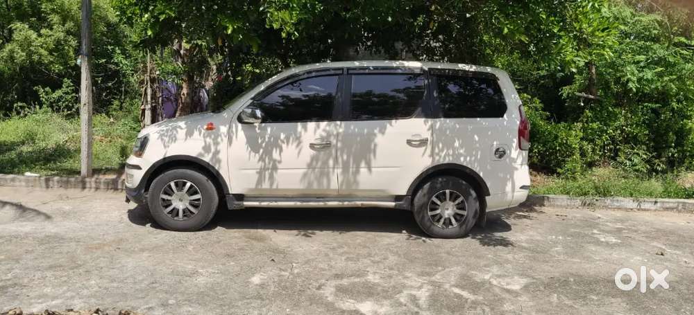 Mahindra Xylo 2012 Variant