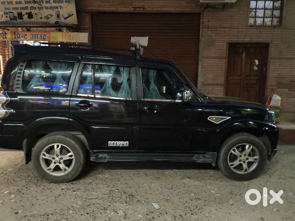 Mahindra Scorpio 2017 Diesel 40000 Km Driven, Mint Condition
