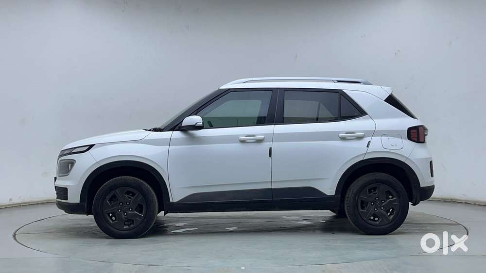 Hyundai Venue 1.2 S (o), 2025, Petrol