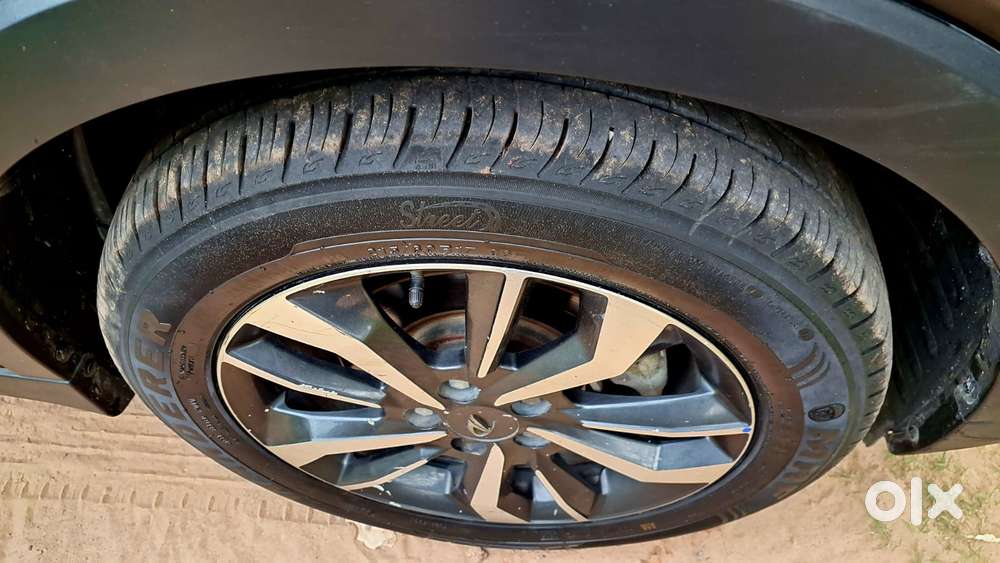 Mahindra Xuv300 W8 Option Diesel, 2019, Diesel