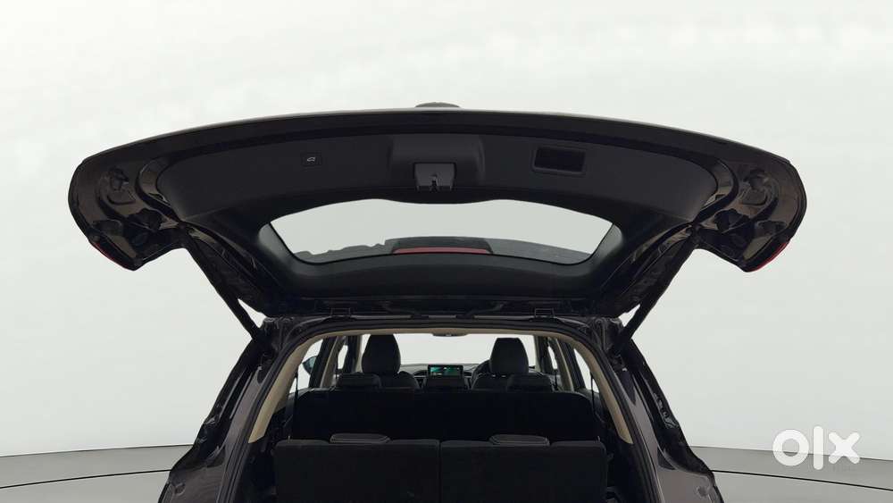 Mg Hector Plus Sharp Pro Blackstorm 2.0 Turbo Diesel 7 Str, 2024, Di..