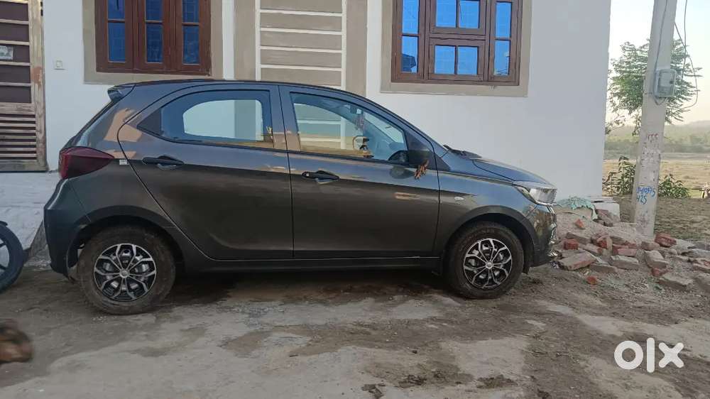 Tata Tiago 2025 Petrol 3000 Km Driven