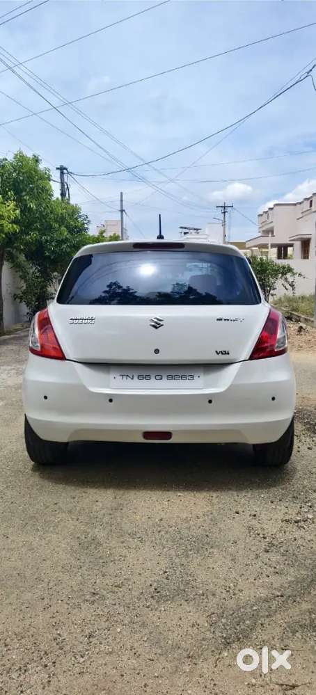 Maruti Suzuki Swift 2015 Diesel 70000 Km Driven