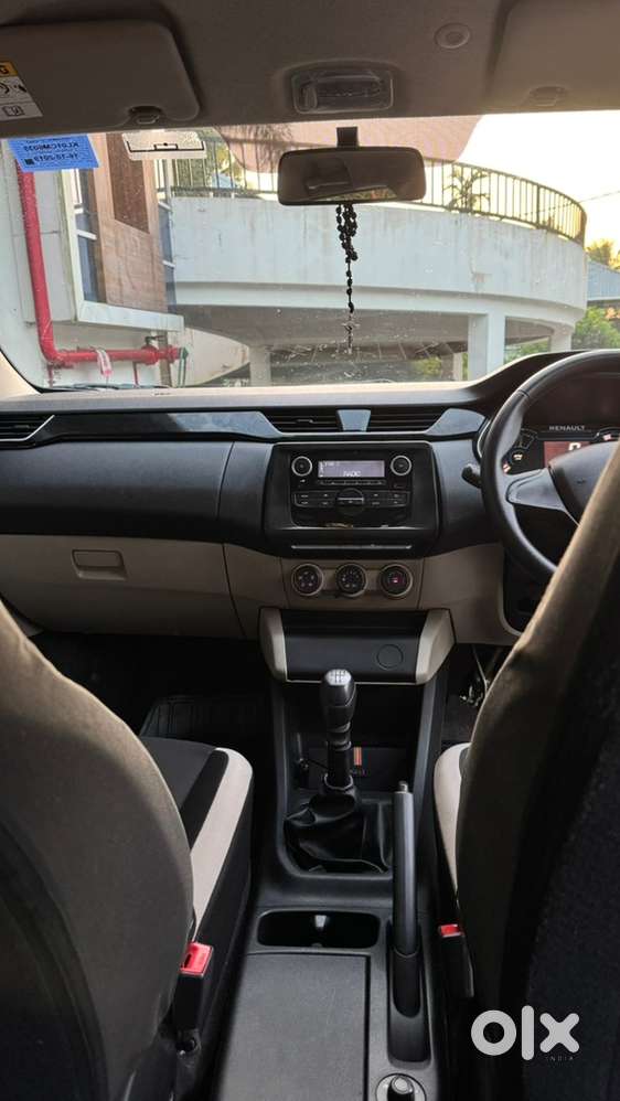 Low Km  Renault Triber For Sale