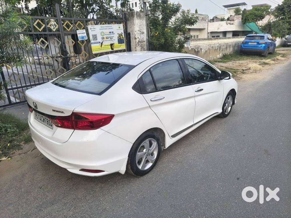 Honda City 1.5 V At Sunroof, 2014, Cng & Hybrids
