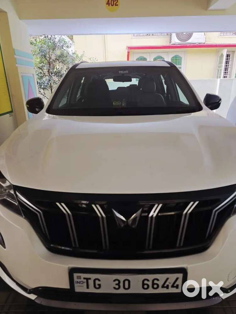 Brand New Condition 7 Seater Ax5 Xuv700 For Sale