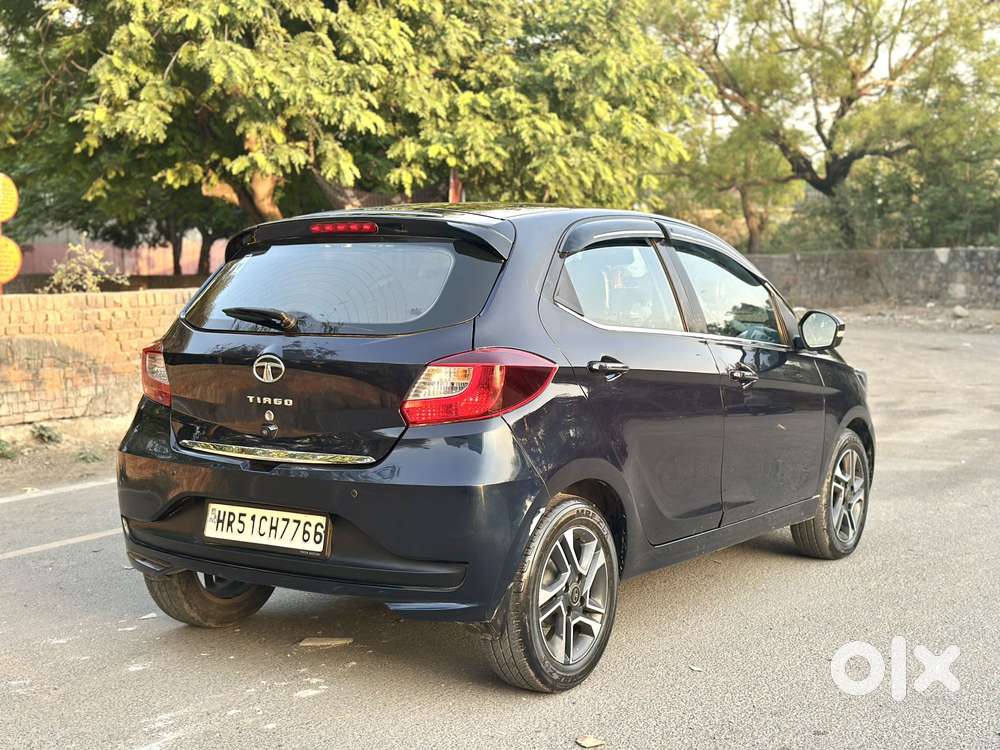 Tata Tiago 1.2 Revotron Xza Plus Amt, 2022, Petrol