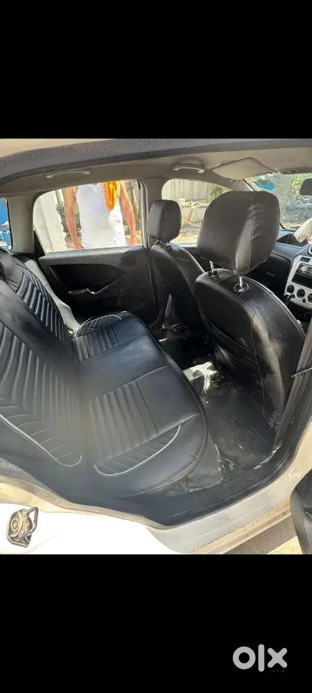 Ford Figo Diesel Zxi 2012