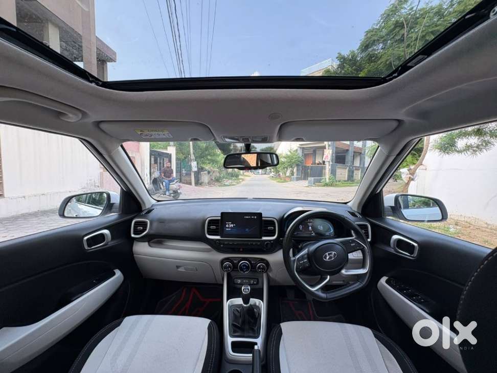 Hyundai Venue Sx, 2024, Petrol