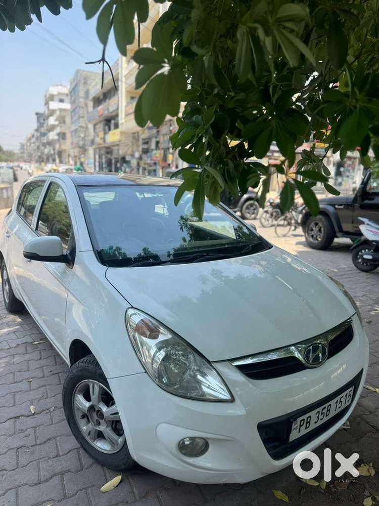 Hyundai I20 2012 Diesel 88250 Km Driven