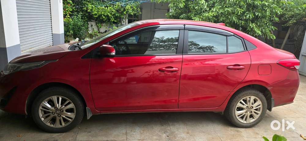 Toyota Yaris Petrol Manual 2019