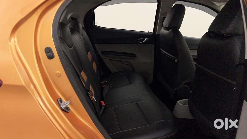 Tata Tiago Xz, 2016, Petrol