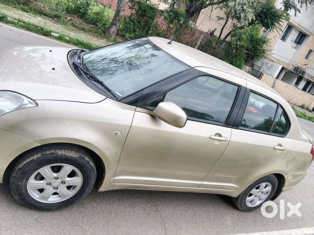 Maruti Suzuki Swift Dzire 1.2 Zxi Bsiv, 2011, Petrol