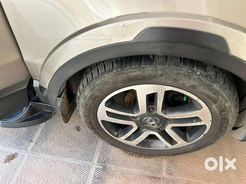 Tata Hexa 2017 Diesel Well Maintained