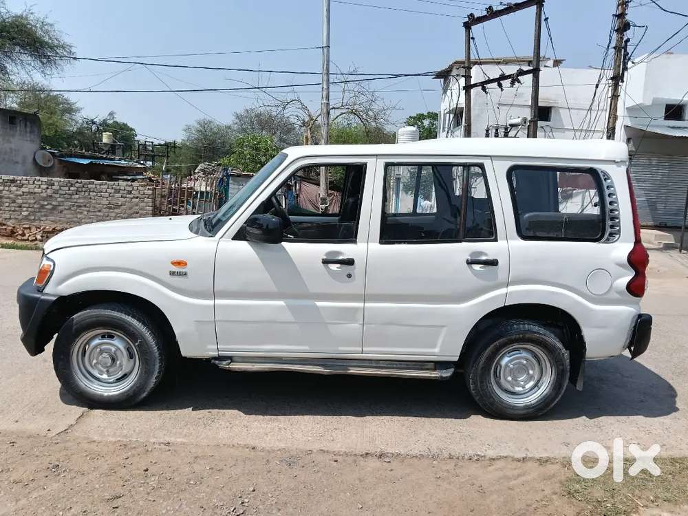 Mahindra Scorpio 2009 Diesel 85000 Km Driven