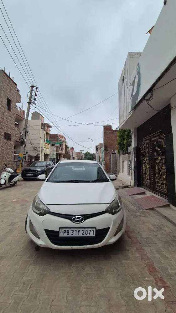 Hyundai I20 Sportz 2014 Diesel Manual