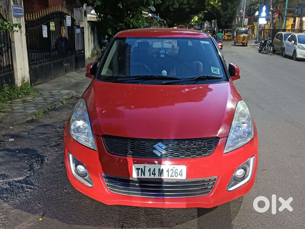 Maruti Suzuki Swift Vxi + Manual, 2017, Petrol
