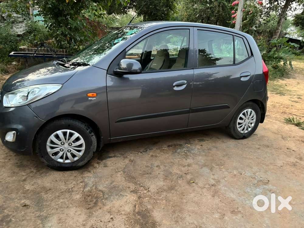 Hyundai I10 Sportz Cng 2016