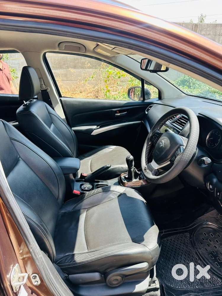 2018 Maruti Suzuki S Cross Alpha Diesel Top Model & Sony Sound System.