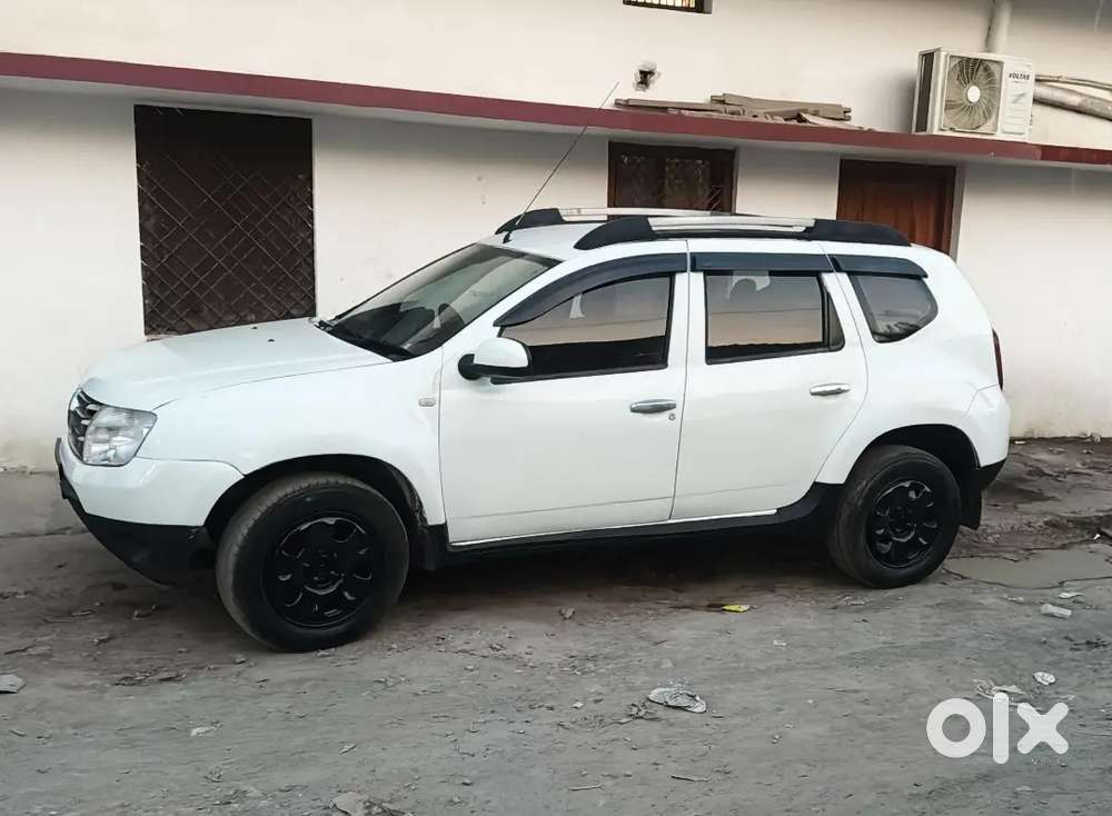 Renault Duster 2014 Diesel 120000 Km Driven