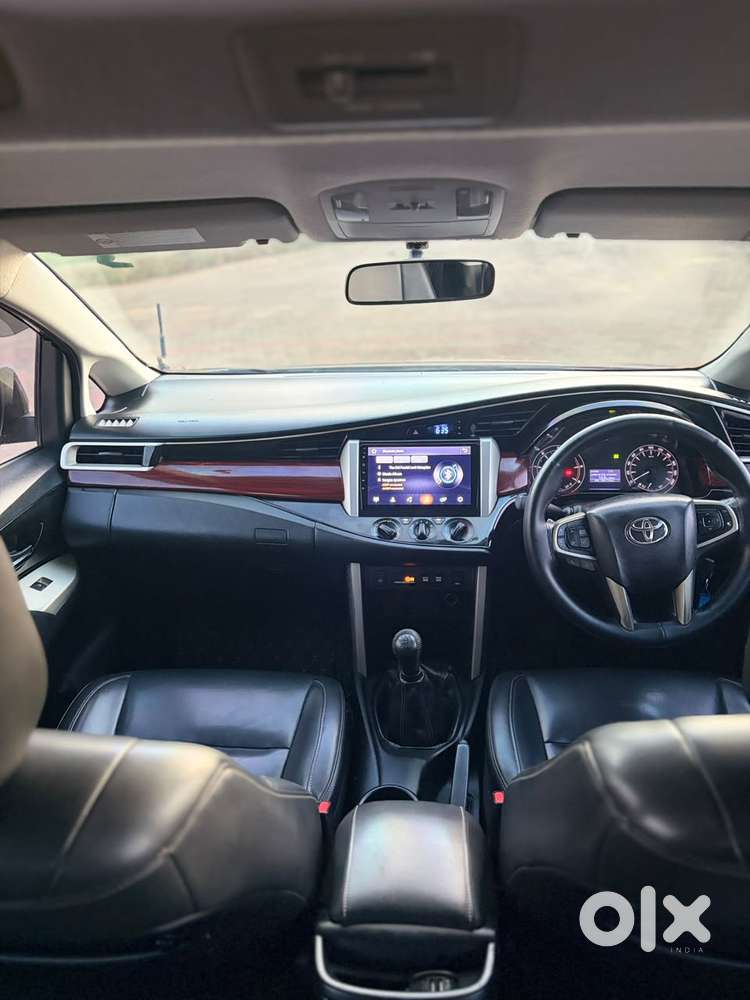 Toyota Innova Crysta 2.4 V, 2017, Diesel