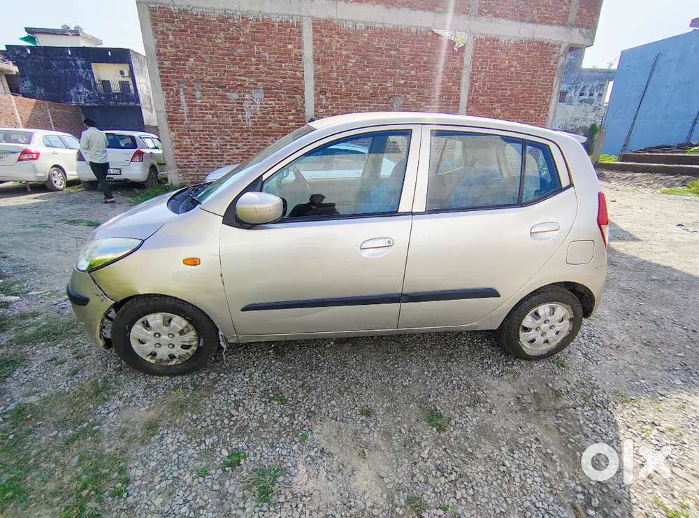 Hyundai I10 Sportz Petrol 2010