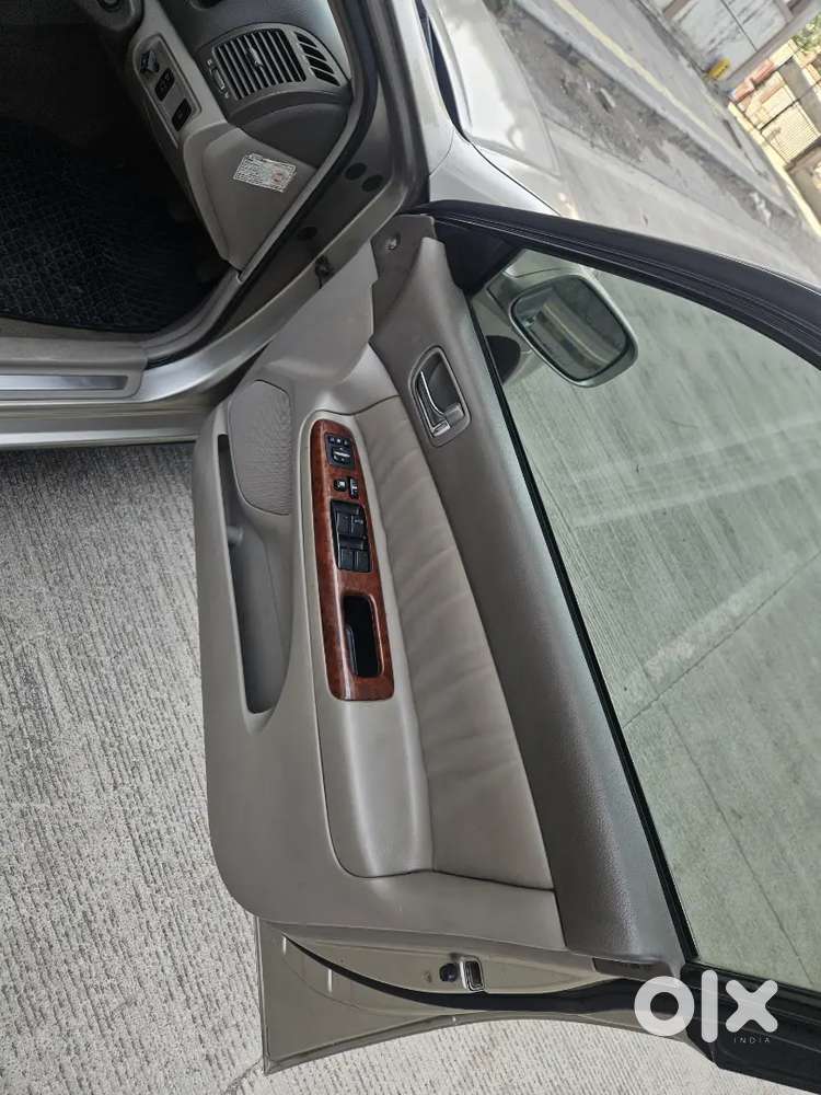 Toyota Camry 2005 Petrol/ Cng 125000 Km Driven Automatic 2.5lt Engine