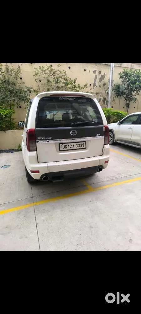 Safari Storme With Good Condition
