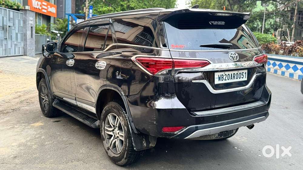 Toyota Fortuner 2.8 At Celebratory Edition, 2016, Diesel