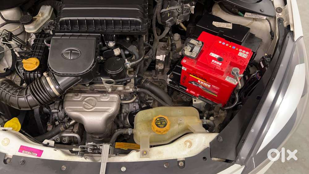 Tata Tigor Xza, 2018, Petrol