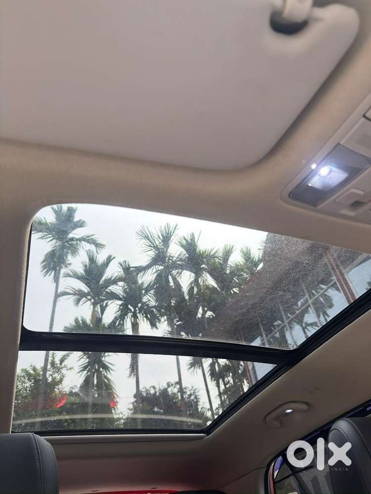 Hyundai 2020 Car Petrol 33300 Km Driven