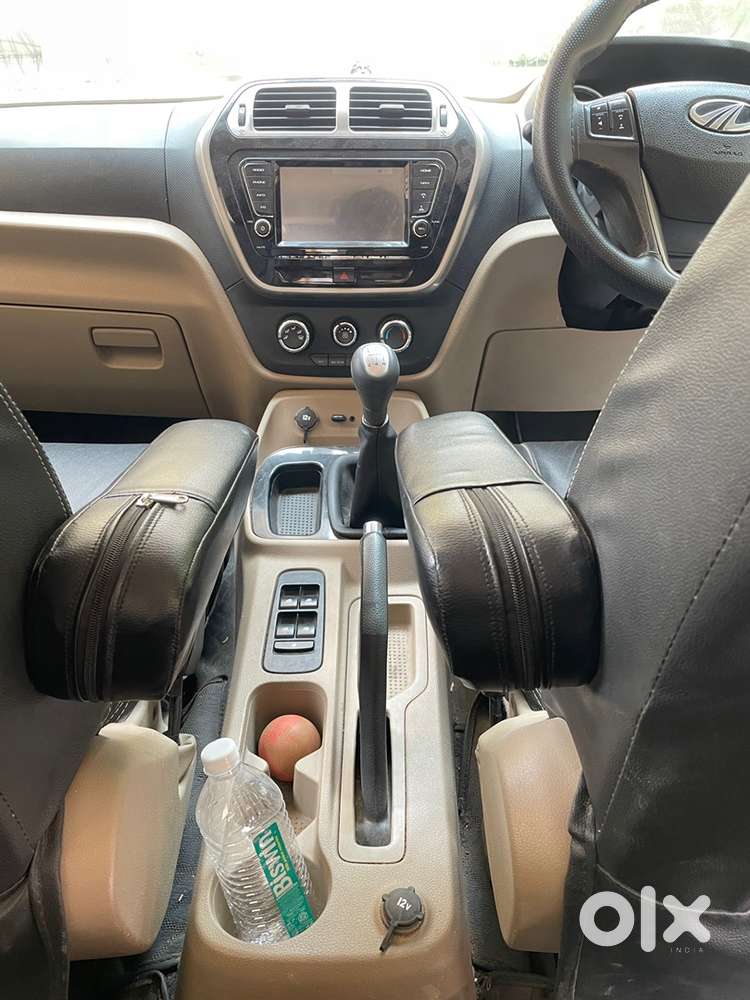 Mahindra Tuv 300 2020 Dual Tone