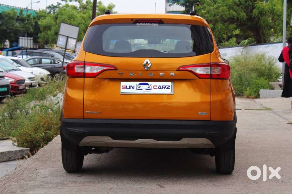 Renault Triber Rxt, 2022, Petrol