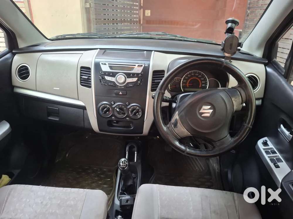 Maruti Suzuki Wagon R Vxi, 2014, Petrol