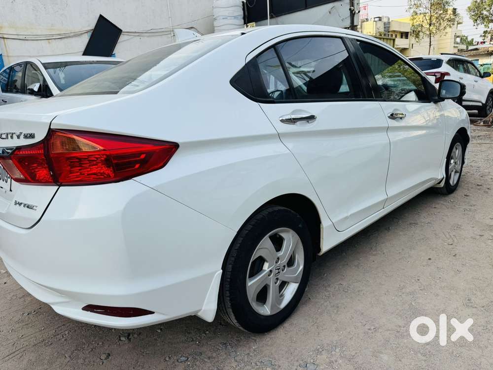 Honda City Vx Petrol Mt, 2016, Petrol
