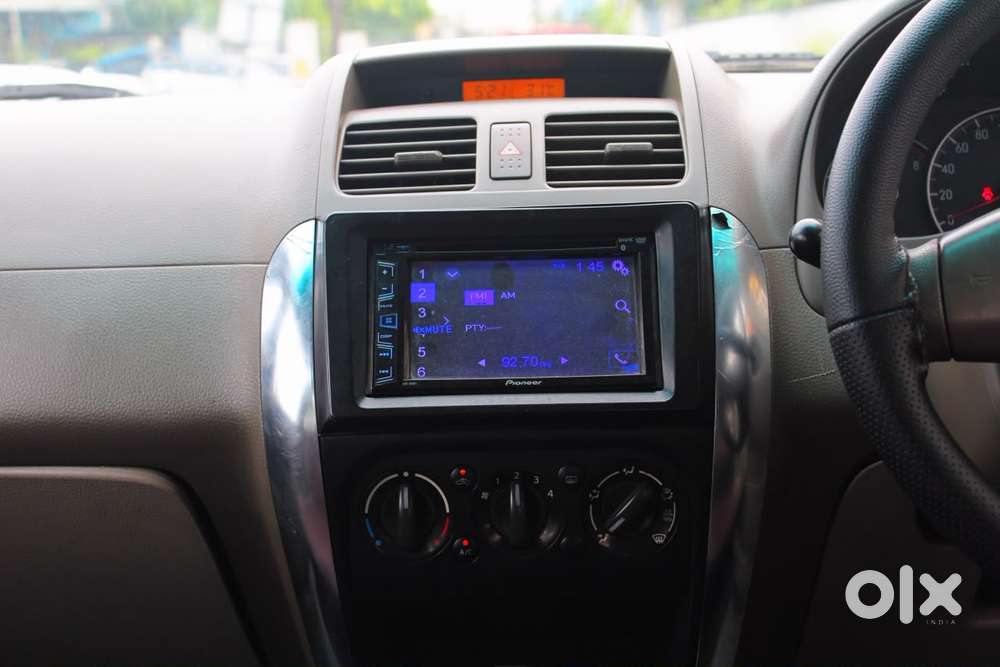Maruti Suzuki Sx4 Vxi Bsiv, 2010, Petrol