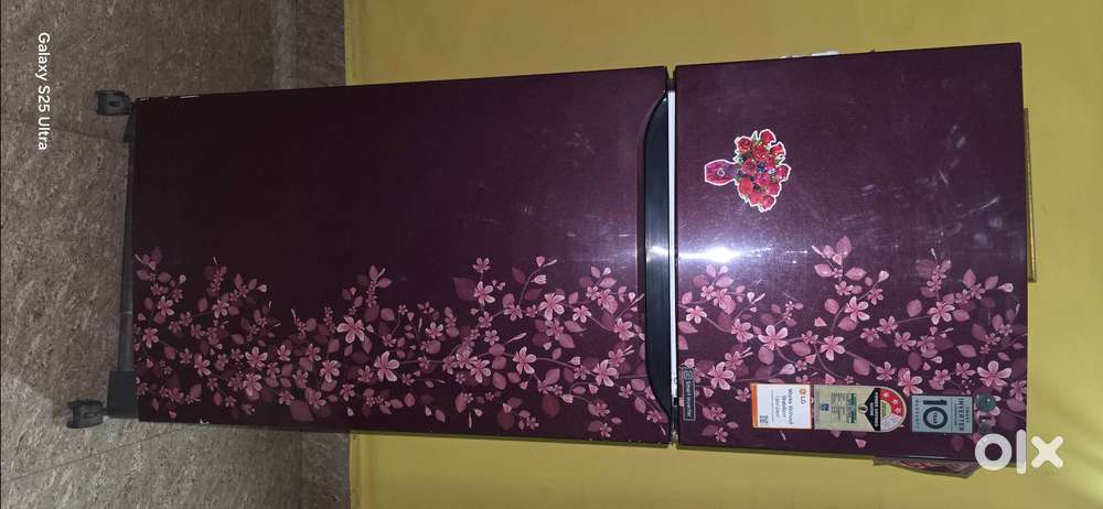 LG Double door 235 liters fridge in good condition.