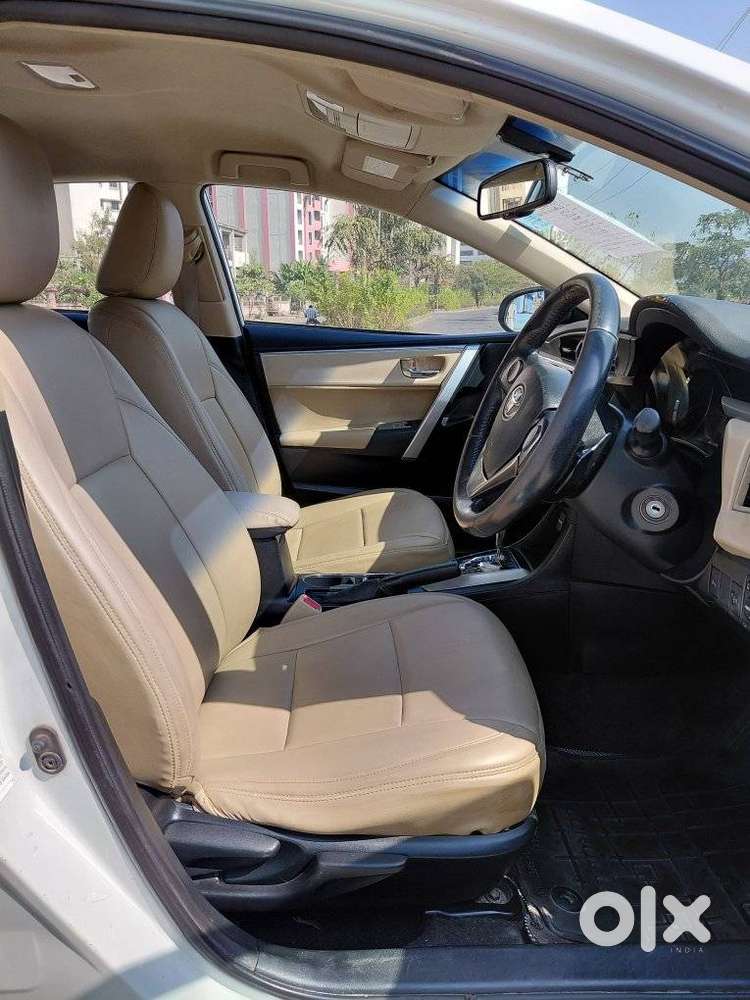 Toyota Corolla Altis [2014-2017] 1.8 G Cvt, 2015, Petrol