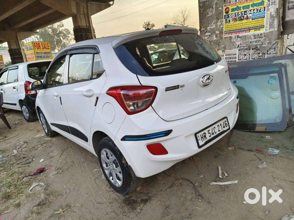Hyundai Grand I10 1.2 Crdi Sportz, 2015, Petrol