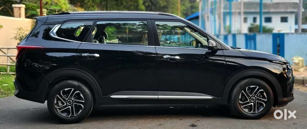 Kia Carens 1.5 Luxury Plus Turbo Dct 7 Str, 2024, Petrol