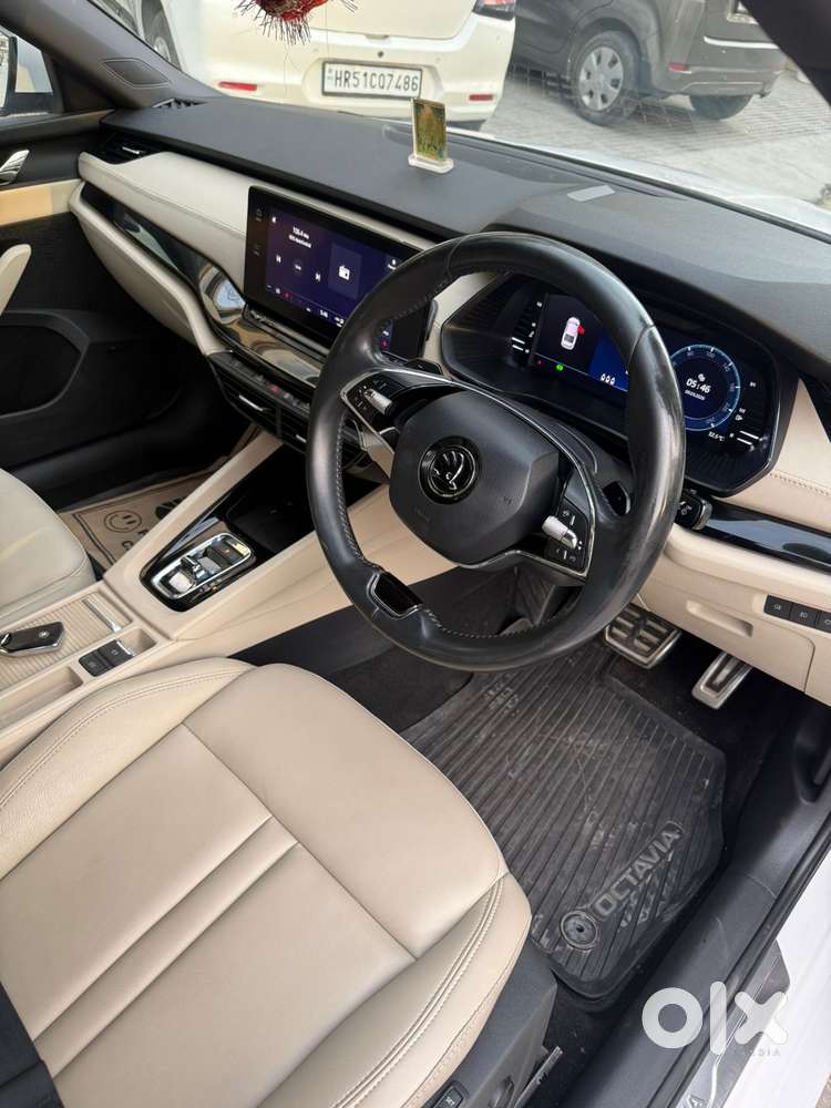 Skoda Octavia 2.0 L K Tsi At, 2022, Petrol