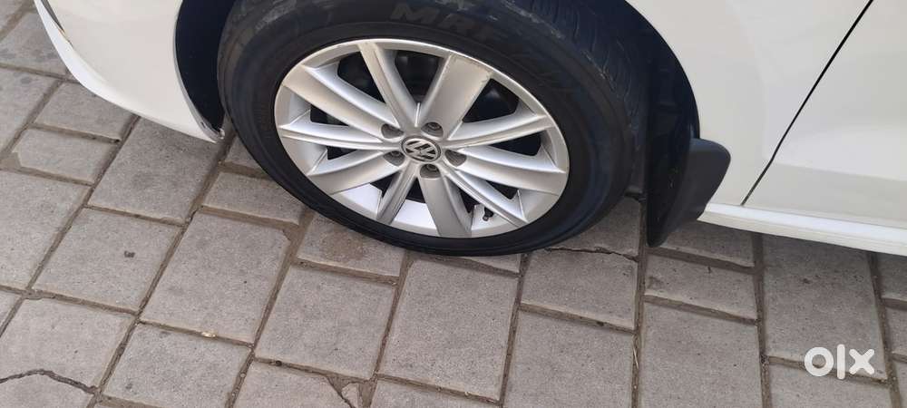 Volkswagen Vento 1.5 Tdi Highline Plus At, 2015, Diesel