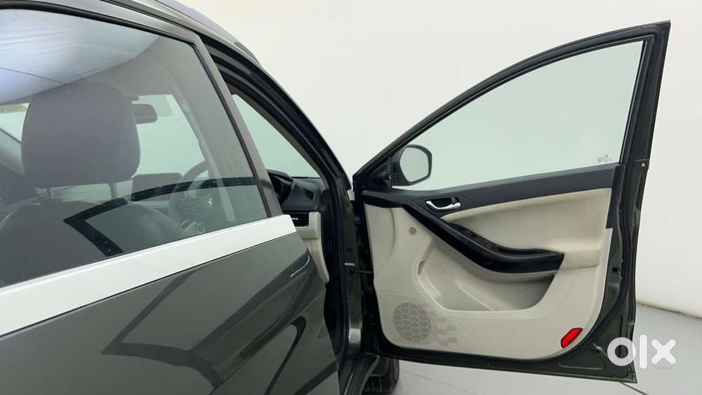 Tata Nexon 1.5 Revotorq Xza Plus, 2022, Diesel
