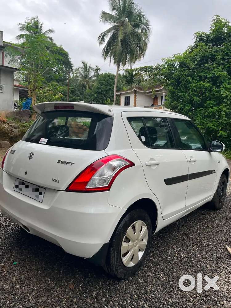 Maruti Suzuki Swift 2015 Petrol